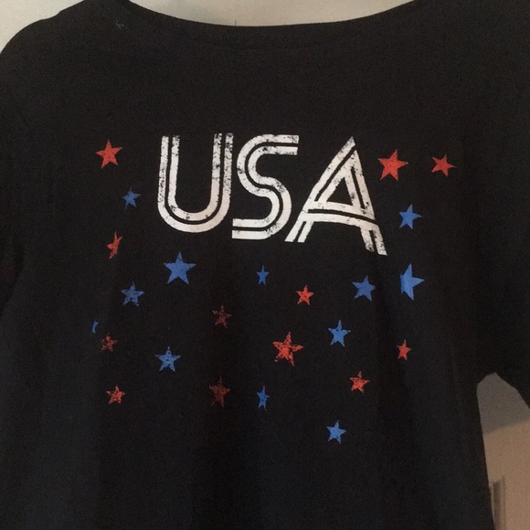 Sale🌼Modern Luxe Tee Shirt 💯%cotton Graphic Tee black with USA letters. Size M - Picture 3 of 6